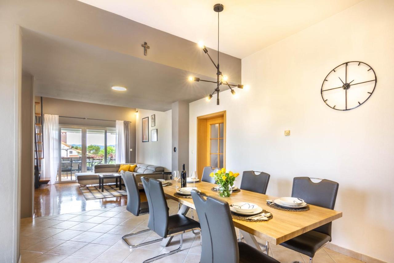 Apartman Marta Zara Esterno foto