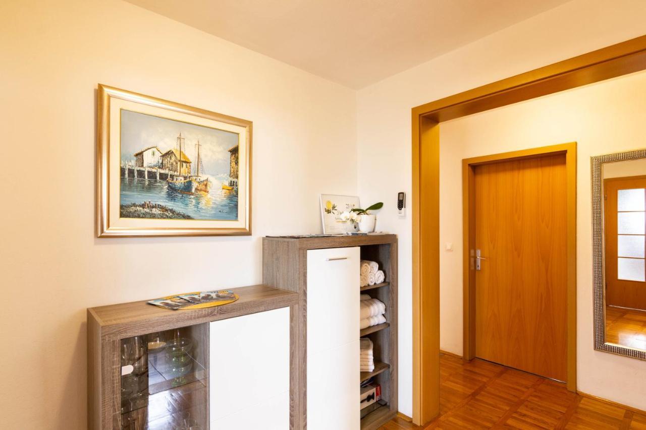 Apartman Marta Zara Esterno foto